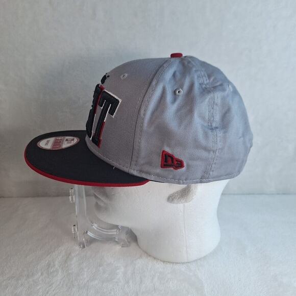 NBA Miami Heat Baseball Cap Snapback New Era 9Fifty Gray Black Red - Picture 3 of 8